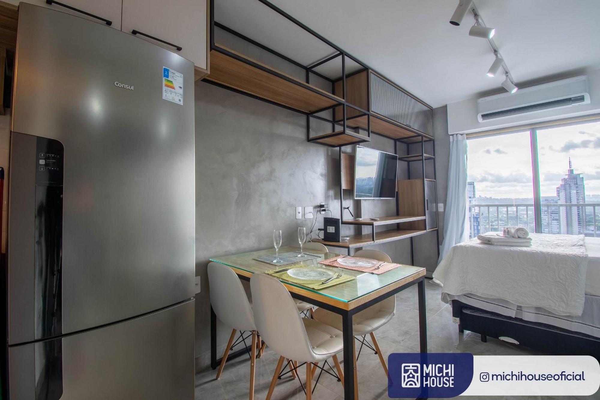 Apartamento Maravilhoso Studio Pinheiros Ac/wf Vista Incrivel São Paulo